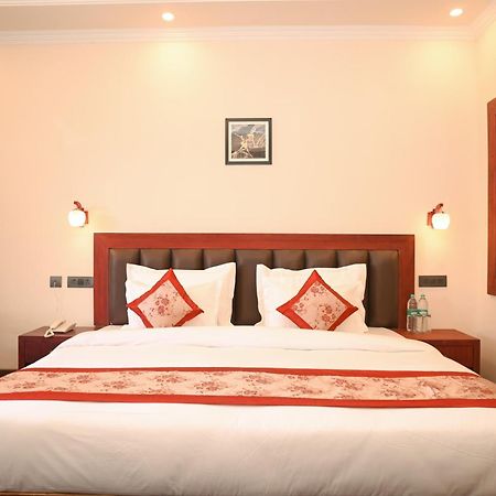 Hotel Ladakh Hills Leh Buitenkant foto