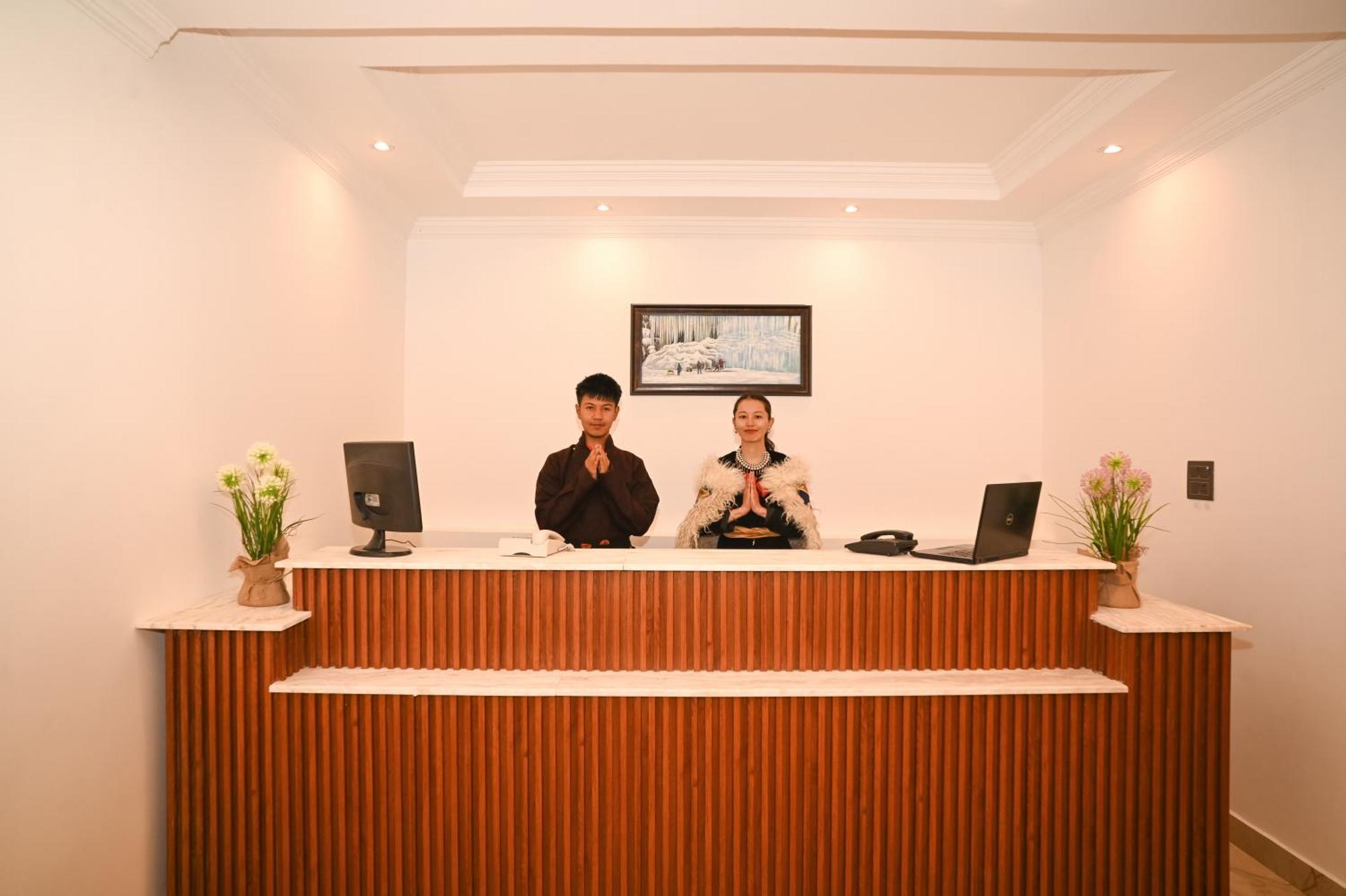 Hotel Ladakh Hills Leh Buitenkant foto