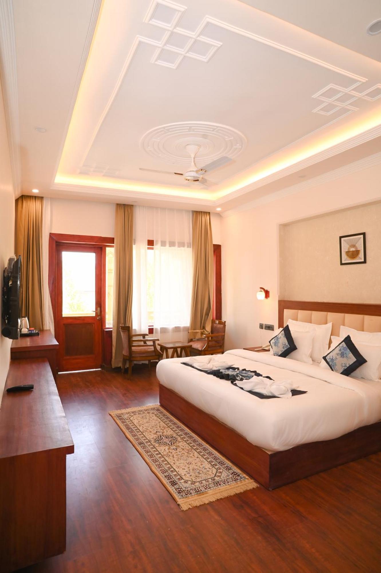 Hotel Ladakh Hills Leh Buitenkant foto